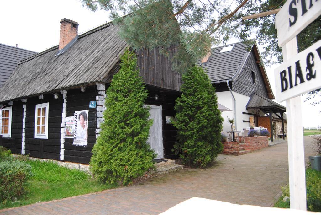 Biskupice Kocurów Stajnia Bialy Borek מראה חיצוני תמונה